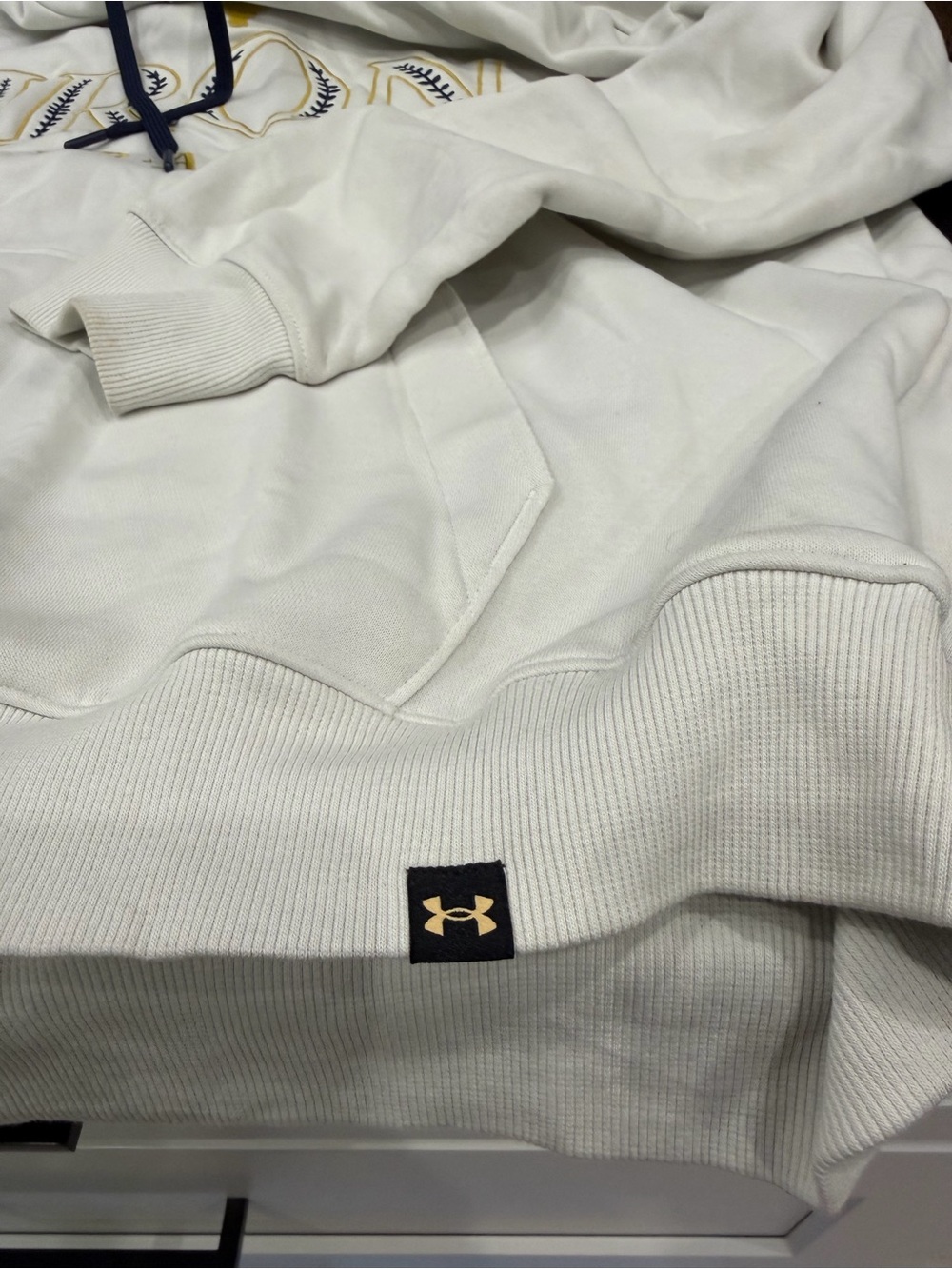 Project Rock Under Armour Men’s White Hoodie Pullover with Graphic - Picture 5 of 6